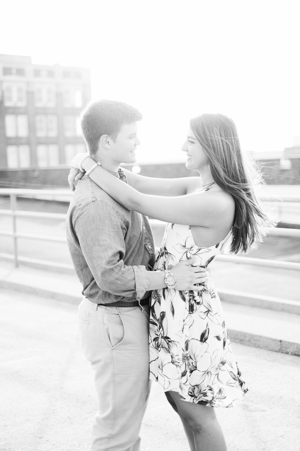 downtown-huntsville-couples-session