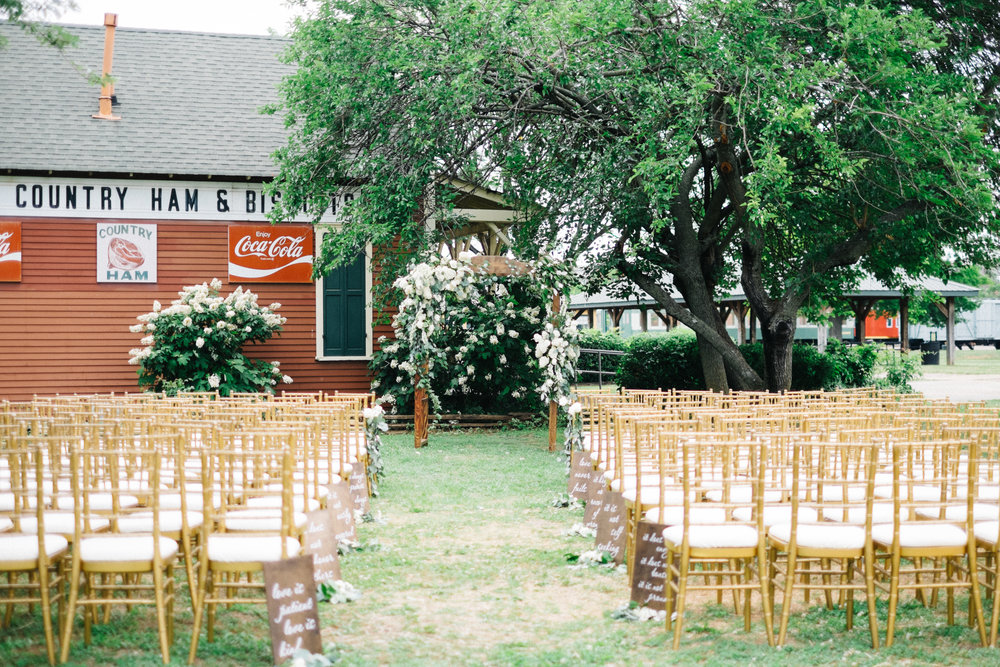 huntsville-alabama-roundhouse-depot-wedding